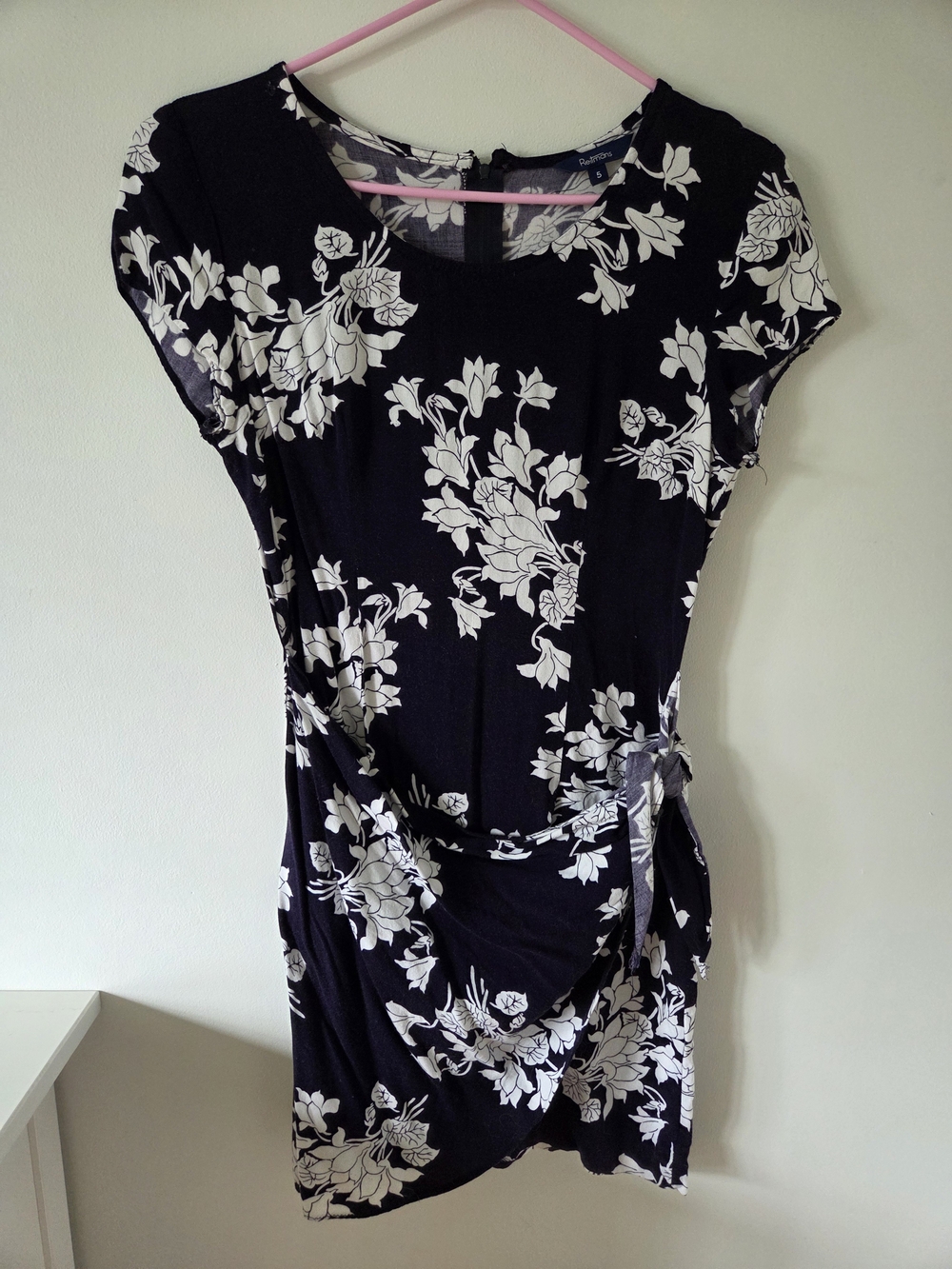 Reitmans Navy Blue White Floral Print Wrap Skirt Dress Size Small